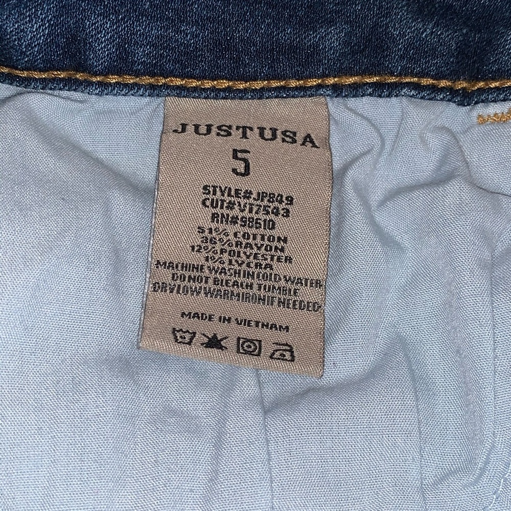 Just USA Distressed Frayed Hem Skinny Ankle Jeans - Picture 15 of 16